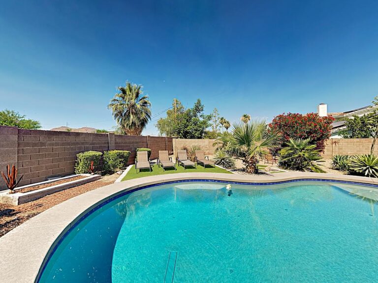 How to Build an Outdoor Oasis On a Budget 2024 Guide Bare Foots World